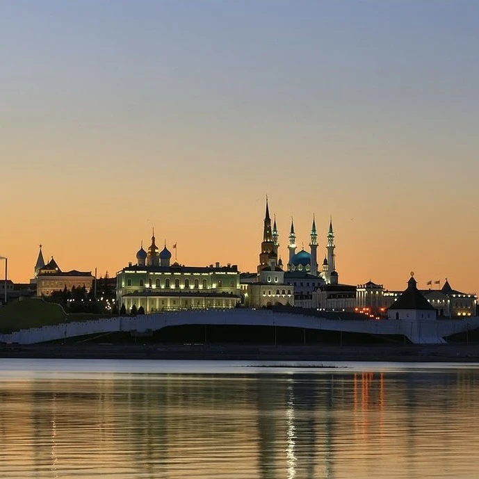 Сегодня двойной праздник — День города и День Республики Татарстан 🎉