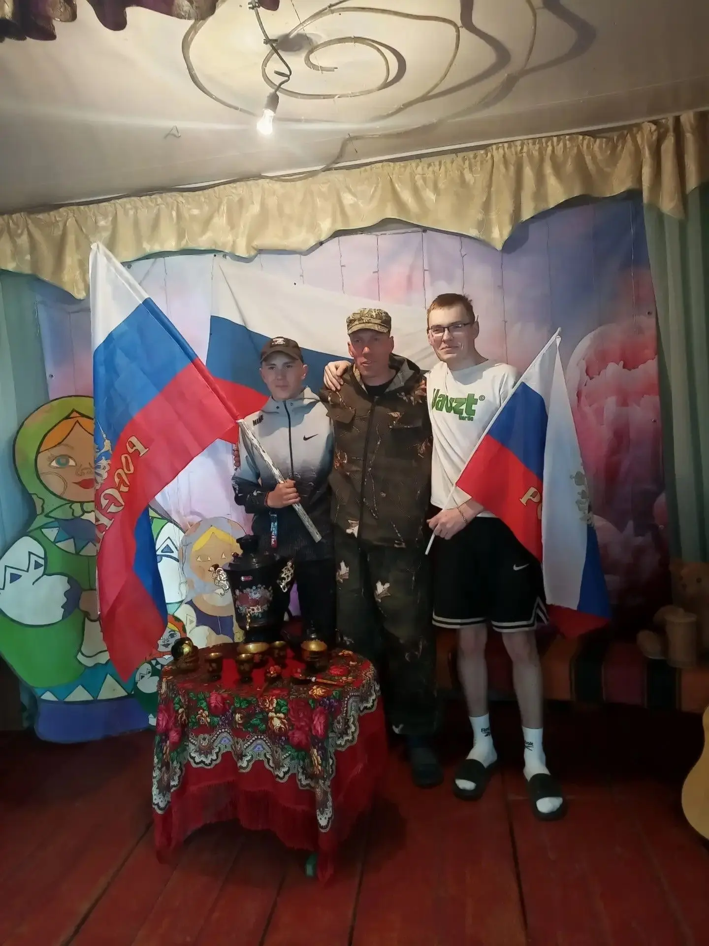 С Днём России! Карагай рулит!
День выдался насыщенным и очень тёплым! Наш праздник начался с трогате