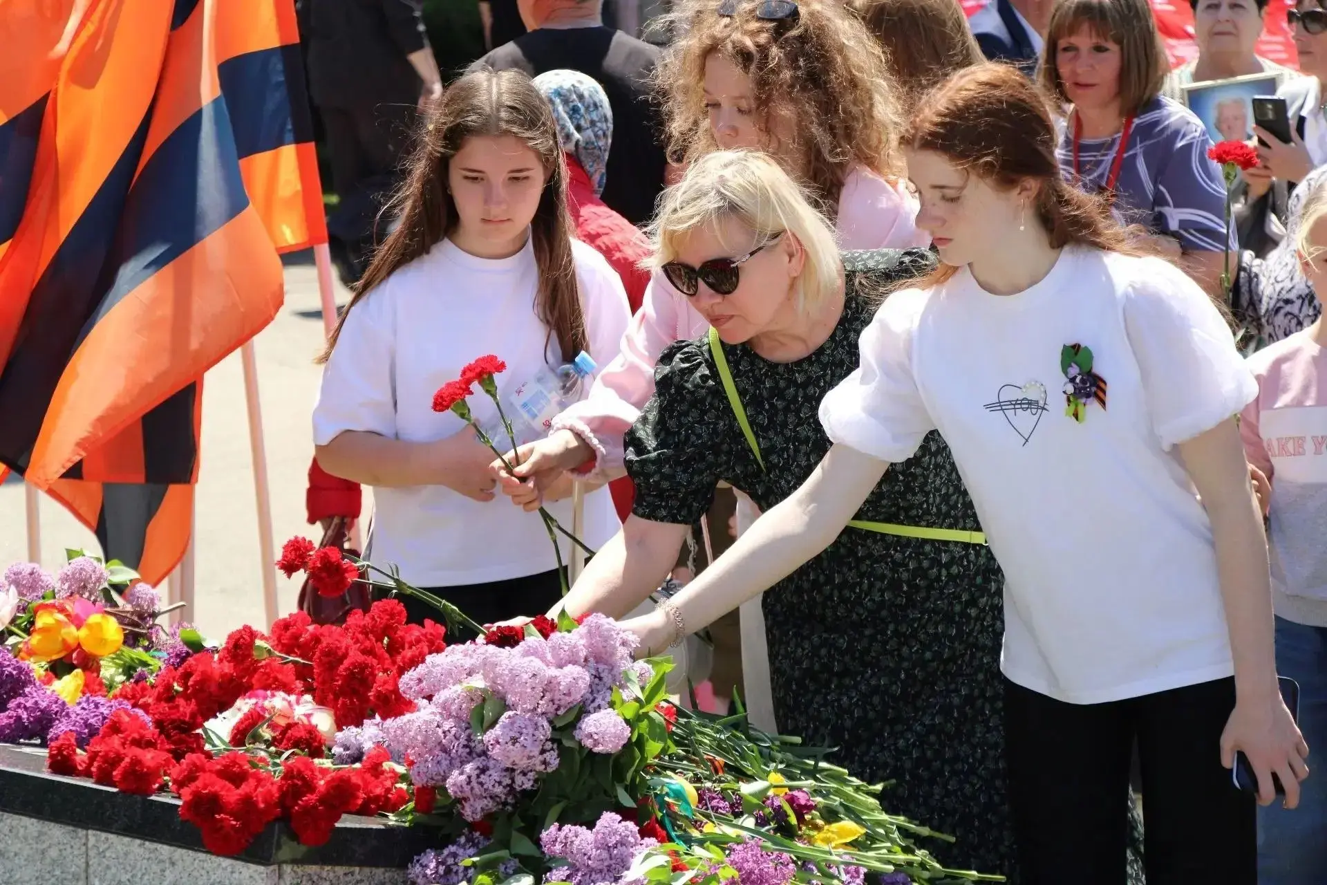 Колонной «Бессмертного полка» прошли будённовцы в День Победы  Кульминацией праздничных торжеств в Д