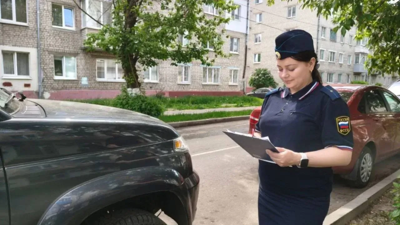 В Брянской области приставы и ГИБДД арестовали 8 машин должников, взыскав 870 тысяч рублей

В ходе р