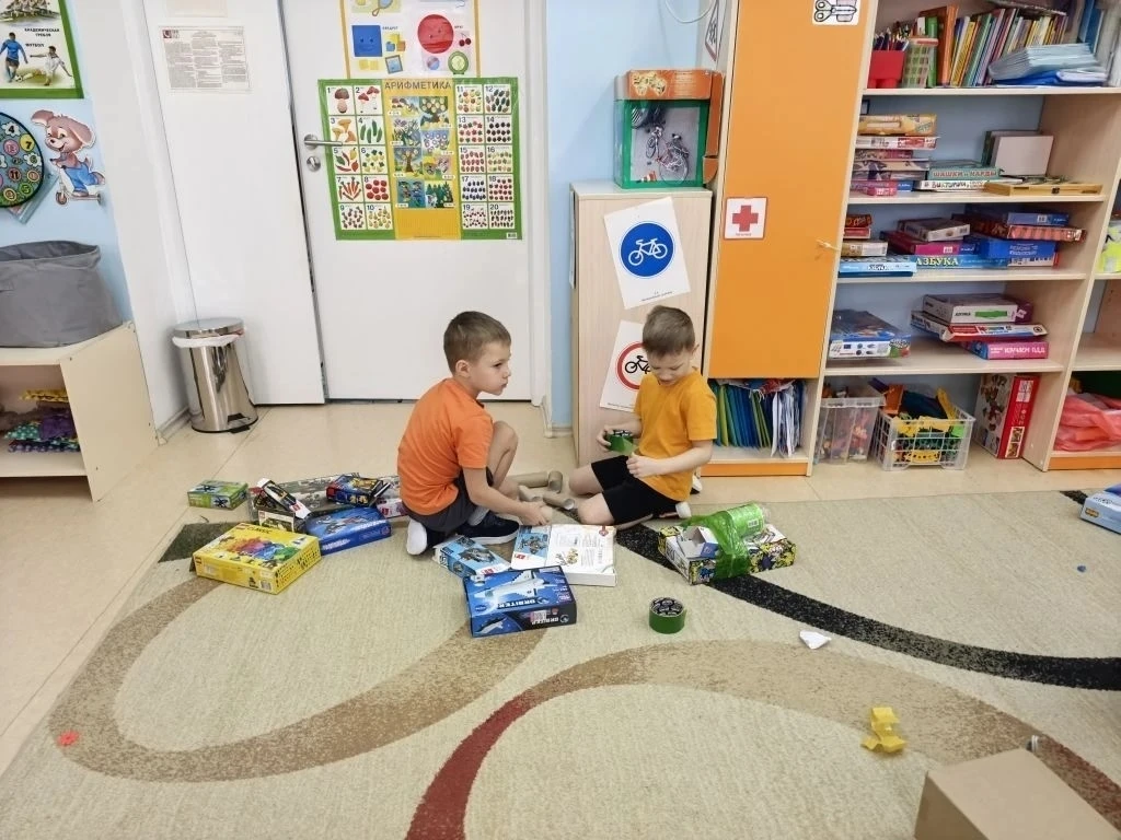 В группе "Умки" прошло занятие-игра по пожарной безопасности. Дети активно включились в...