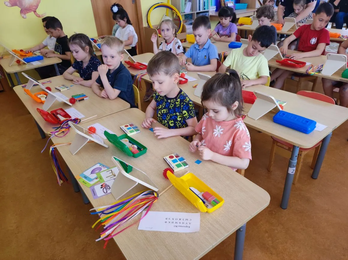 В ДО 21 прошли открытые занятия для родителей  с воспитанниками старших логопедических групп "Подгот