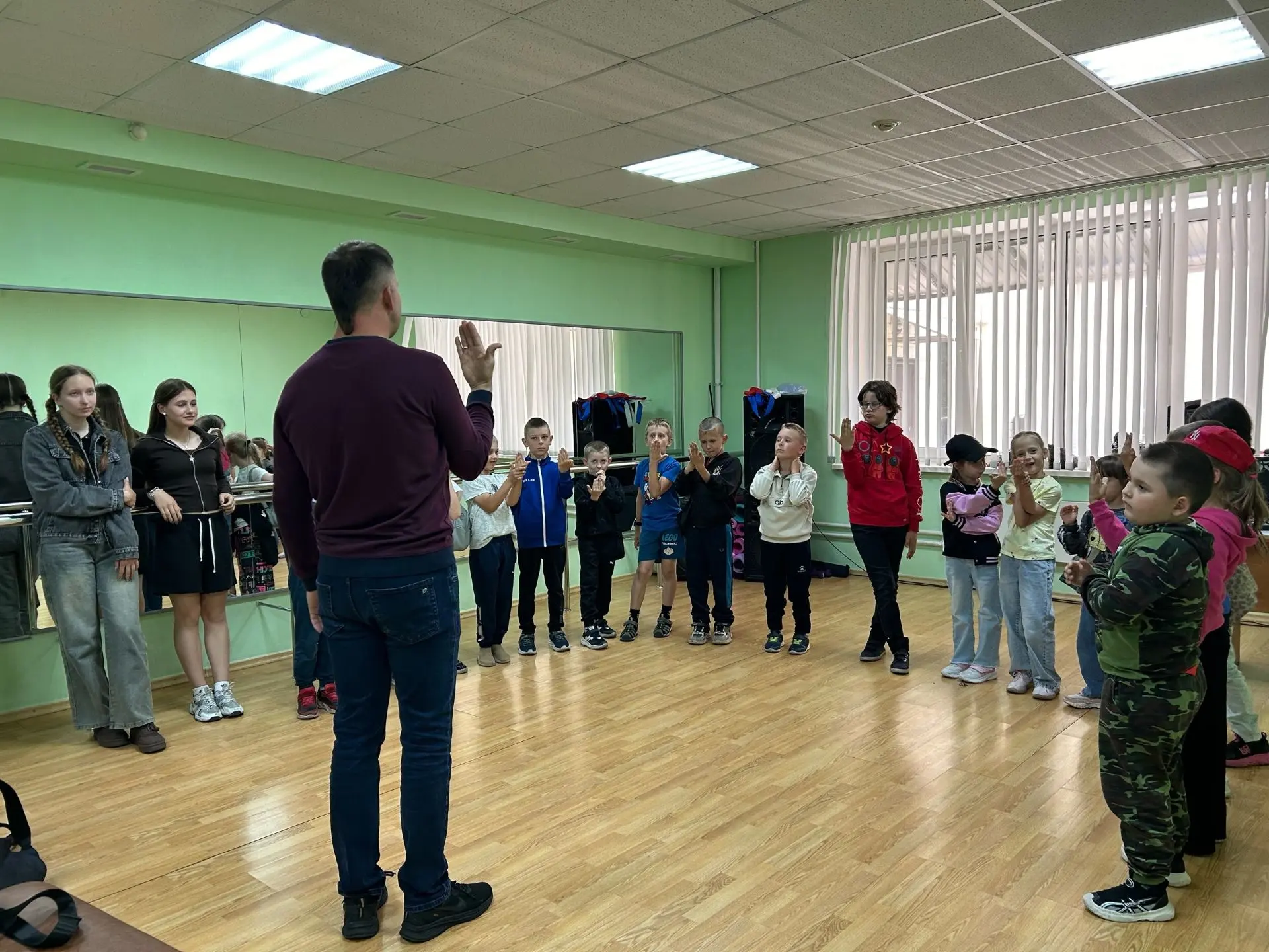 Мастер-класс по вокалу «Твой голос – твоя сила».

Участники мастер-класса познакомились с теорией за