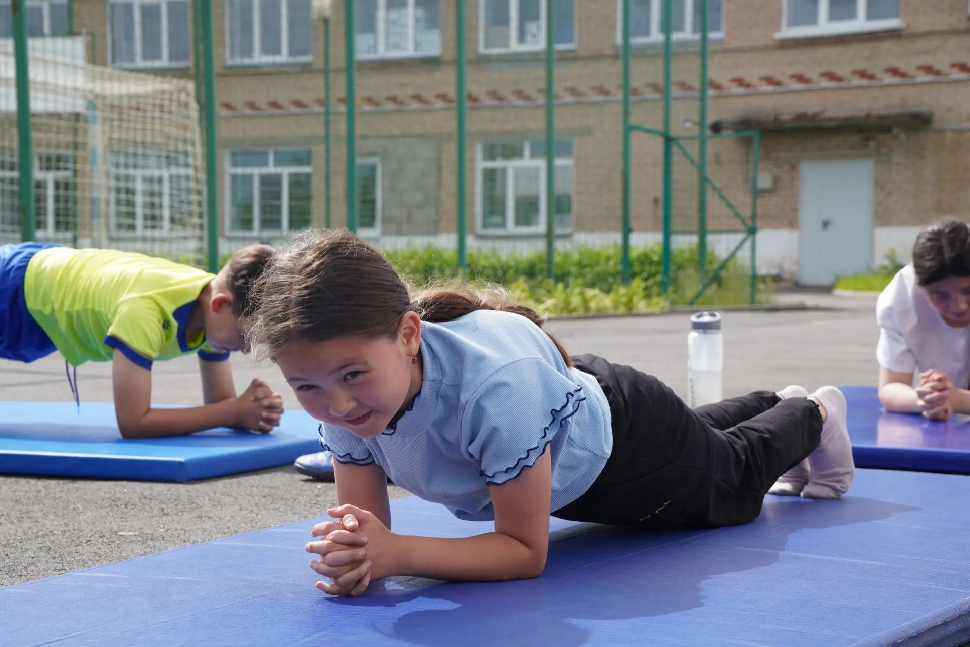 МАЛЫШОК 2026. ДЕНЬ 12. СПОРТИВНЫЙ💪🏈⚽️

Наша субботняя традиция: только спорт, только хардкор🏃🤾⛹️