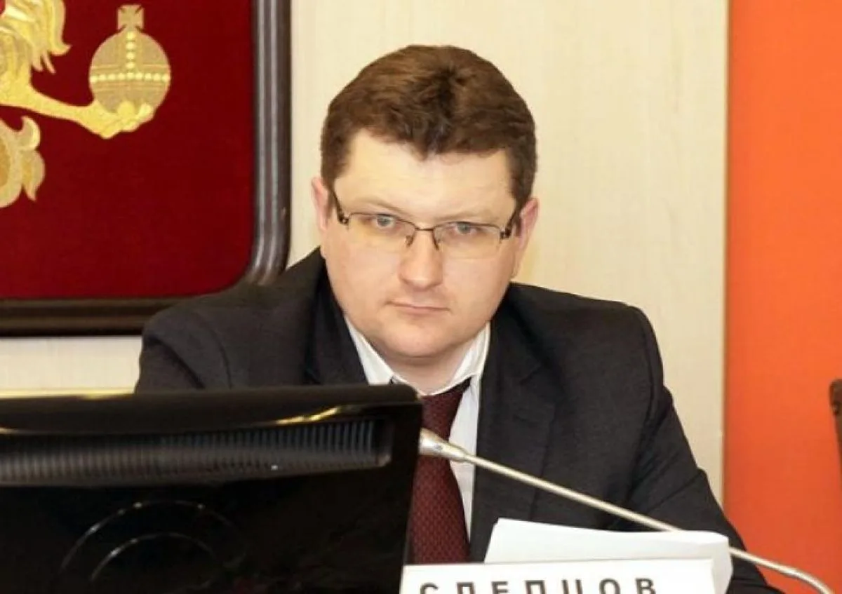 ⚖️ Экс‑чиновник в Туле получил 7,5 года за взятки

В Пролетарском районном суде Тулы приговорили быв
