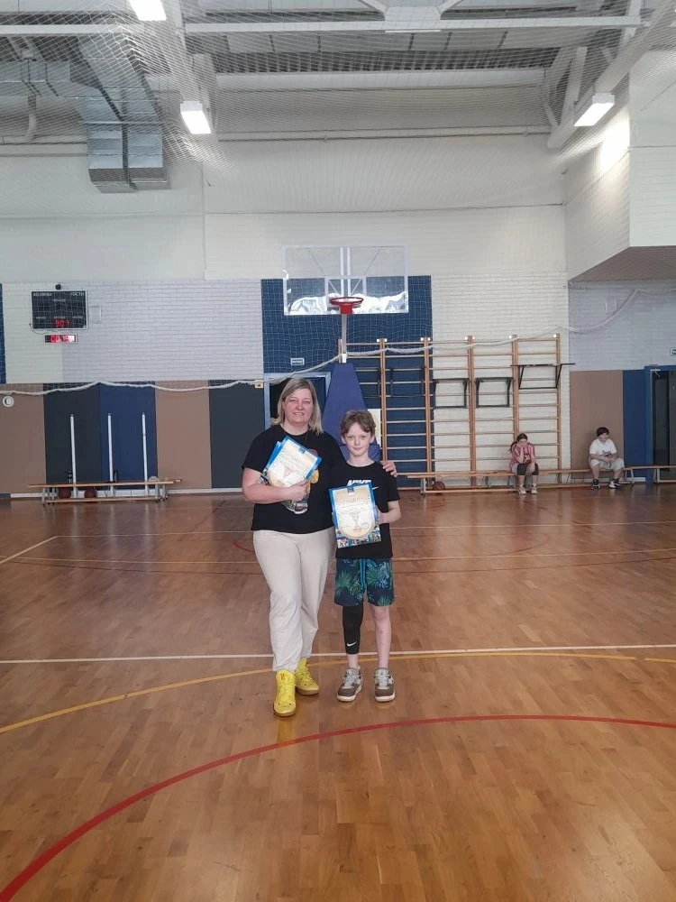 Каникулы с пользой: яркие игры по баскетболу!🏀✨  Сегодня в нашем спортивном зале кипели нешуточные с
