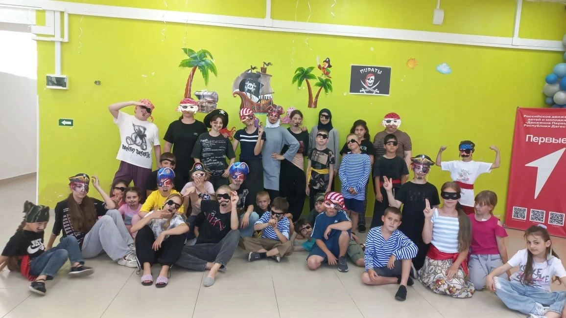 11-й день: На абордаж! В поисках сокровищ «Туристической тропы» 🏴‍☠️🗺️

Экватор лагерной смены про