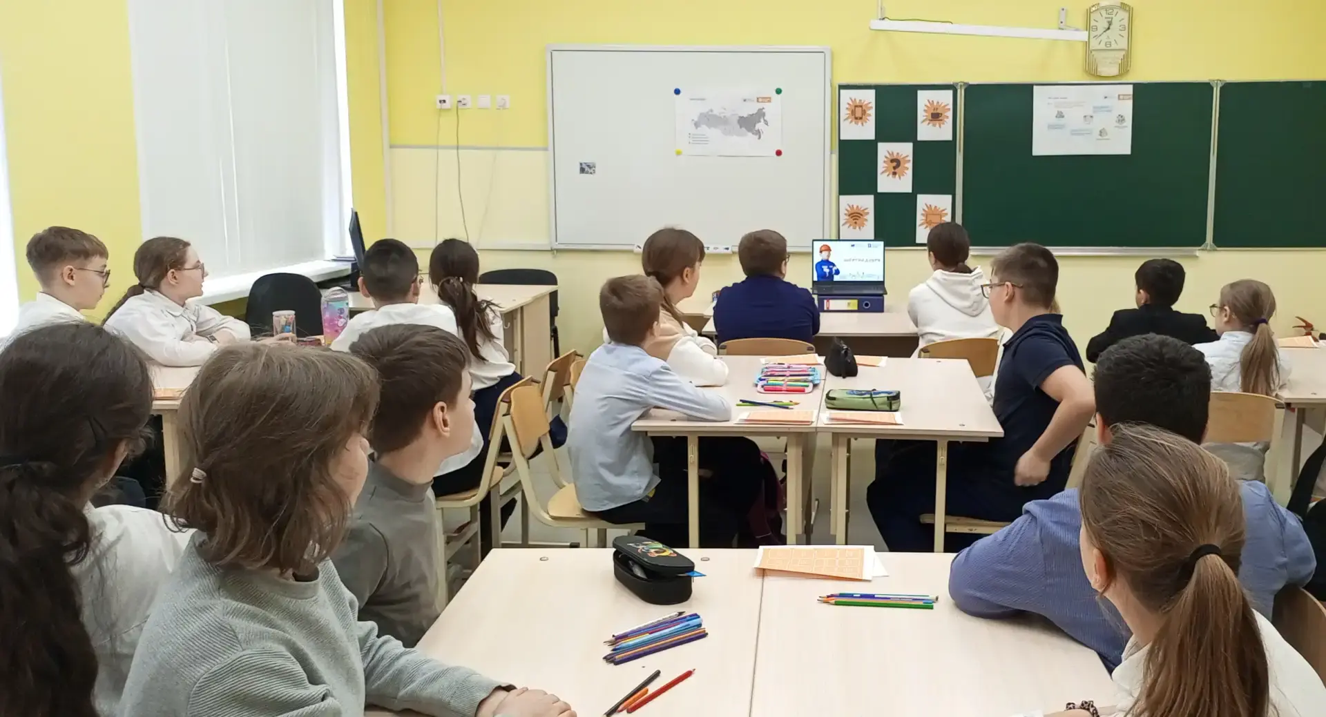 ✨ Энергия добра: урок, который вдохновил! ✨  20 марта 2026 года в 5 «В» и 5 «Г» классах прошёл особе