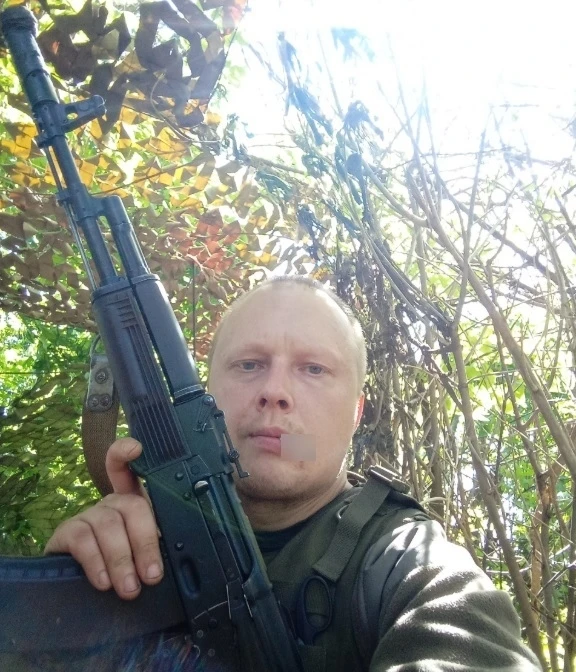 В Череповце в последний путь проводили ещё одного погибшего в зоне СВО военнослужащего.