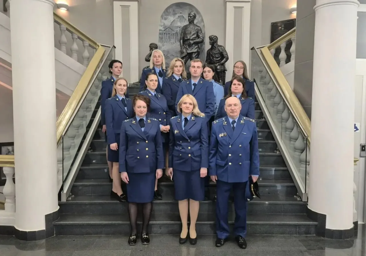 В рамках государственно-патриотического воспитания работники уголовно-судебного управления совместно