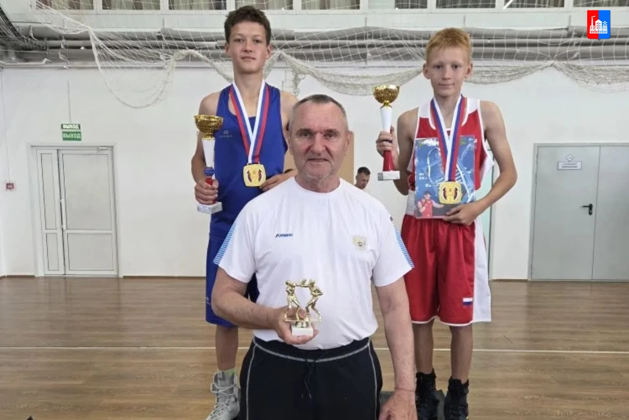 #спорт_это_МЫ  Около ста юных бойцов сошлись в ринге в Чугуевке, чтобы побороться за первенство муни