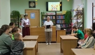 В районной библиотекев рамках проекта «Будем вместе», при поддержке АНКПО «Точка Роста»...