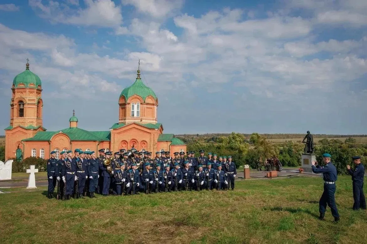 В селе Монастырщино отметили Рождество Пресвятой Богородицы. Торжества начались с празд...