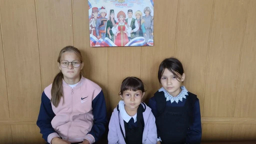 «Разные языки- одна душа». Именно так назывался теплый и душевный познавательный час, к...