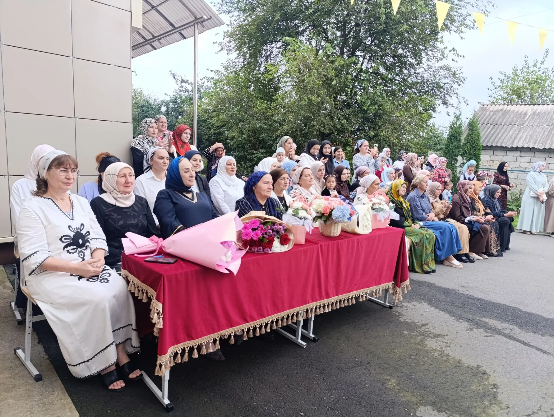 🎓✈️ День знаний в нашей школе прошёл на ура!