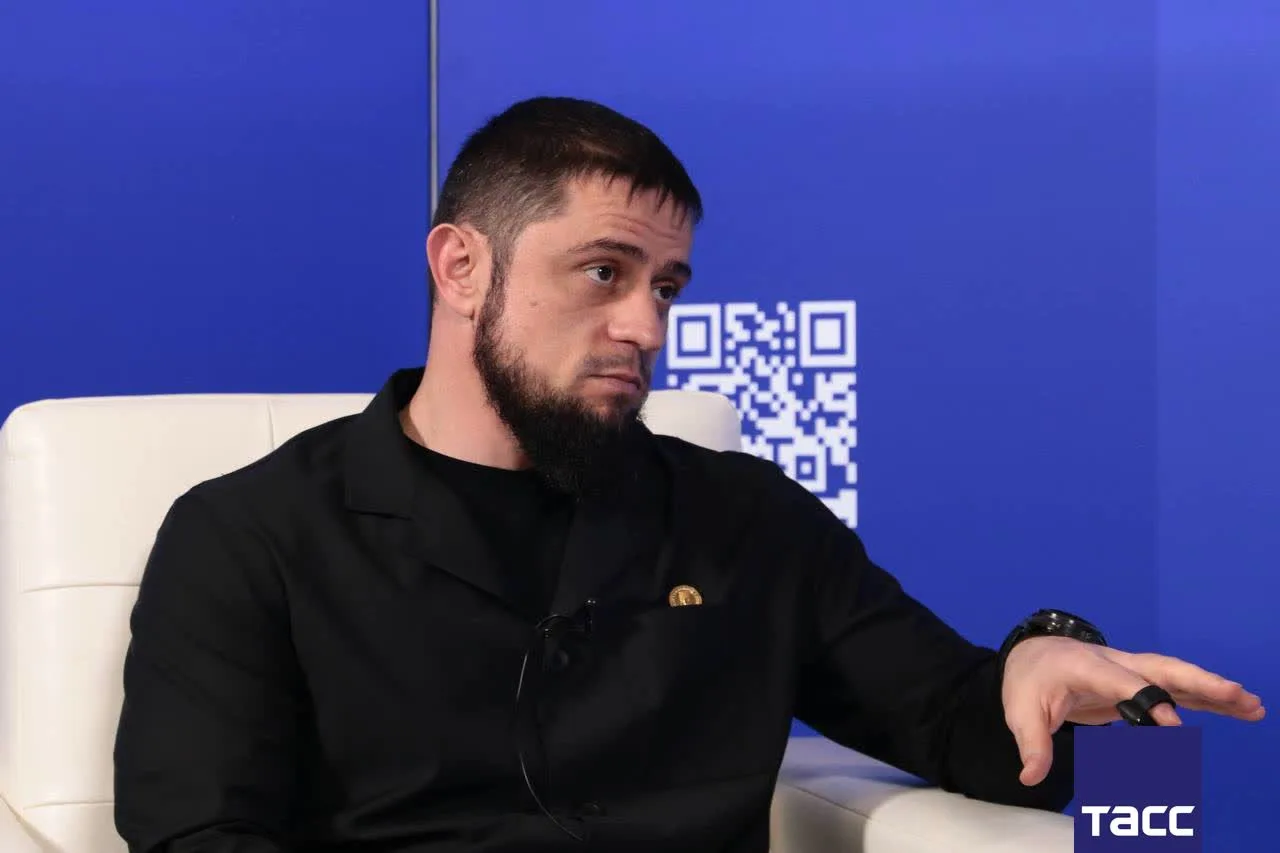 📹 Чеченская Республика занимает лидирующее место в России по уровню доверия жителей к ...