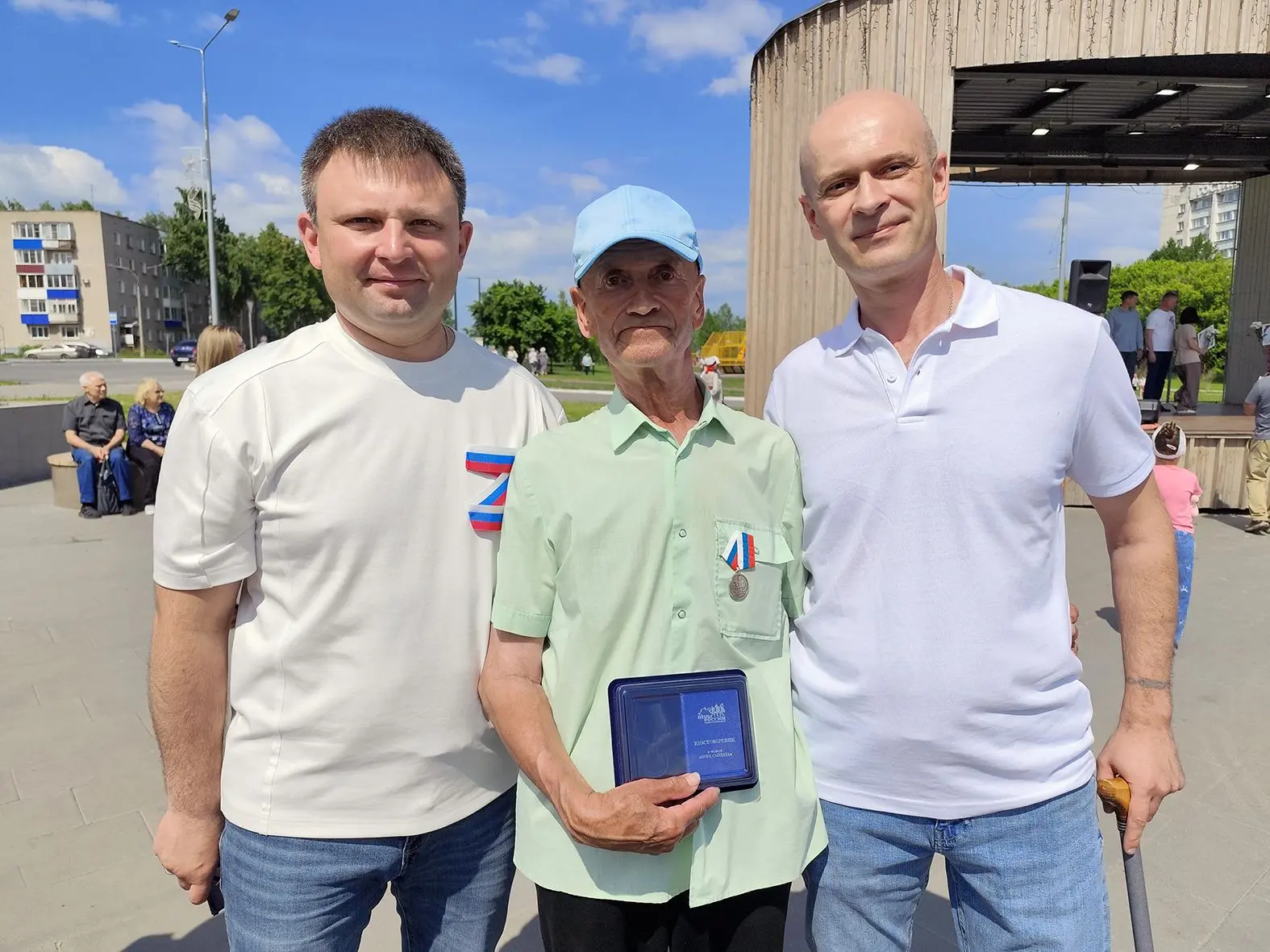 Жителю Кирово-Чепецка вручили медаль «Отец солдата»