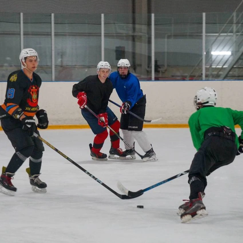 Сегодня знакомимся с хоккейной сборной КНИТУ 🏒