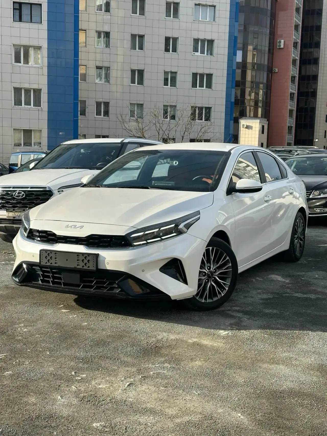 🇰🇷🚘Привезли очередную KIA K3 для нашего клиента 

➤Год: 2022
➤Объём: 1.6л., бензин, 123л.с. 
➤При