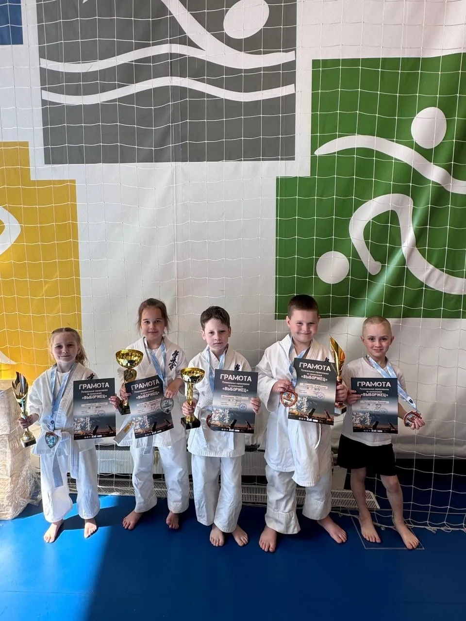 🥋Спортсмены, занимающиеся в секции каратэ киокушинкай Центра физической культуры, спор...