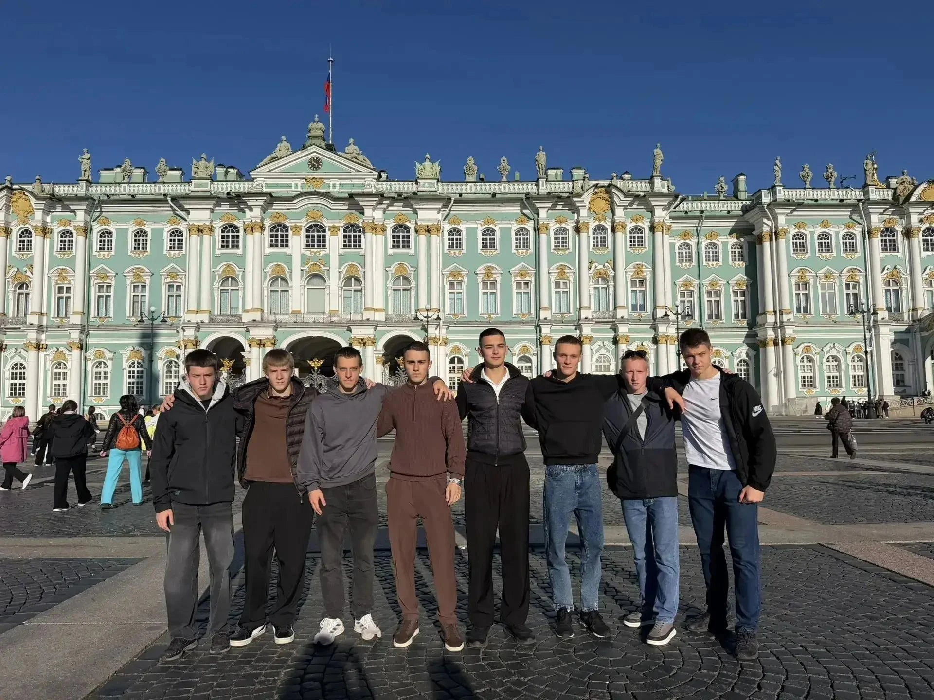 Петербург глазами гвардейца: новые горизонты Ильи Рябова 🏛️✨