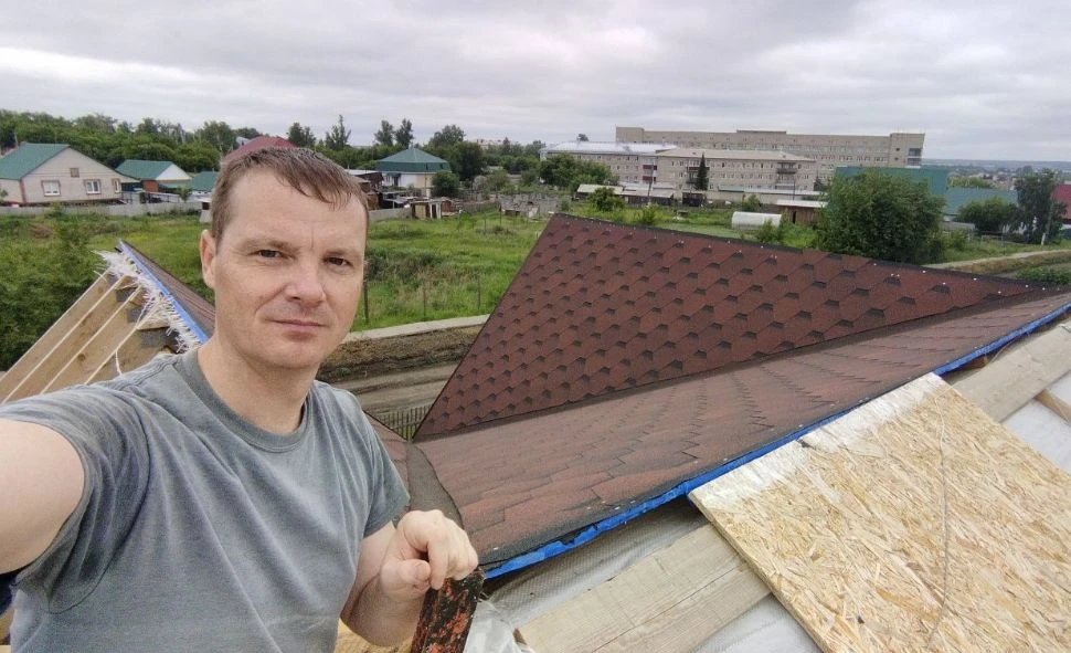 Чем можно заниматься в свободное время - строительными работами. Строим дом с нуля.