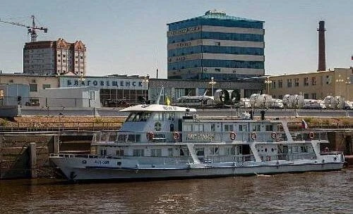Теплоходы между Благовещенском и Хэйхэ отменили из-за непогоды
