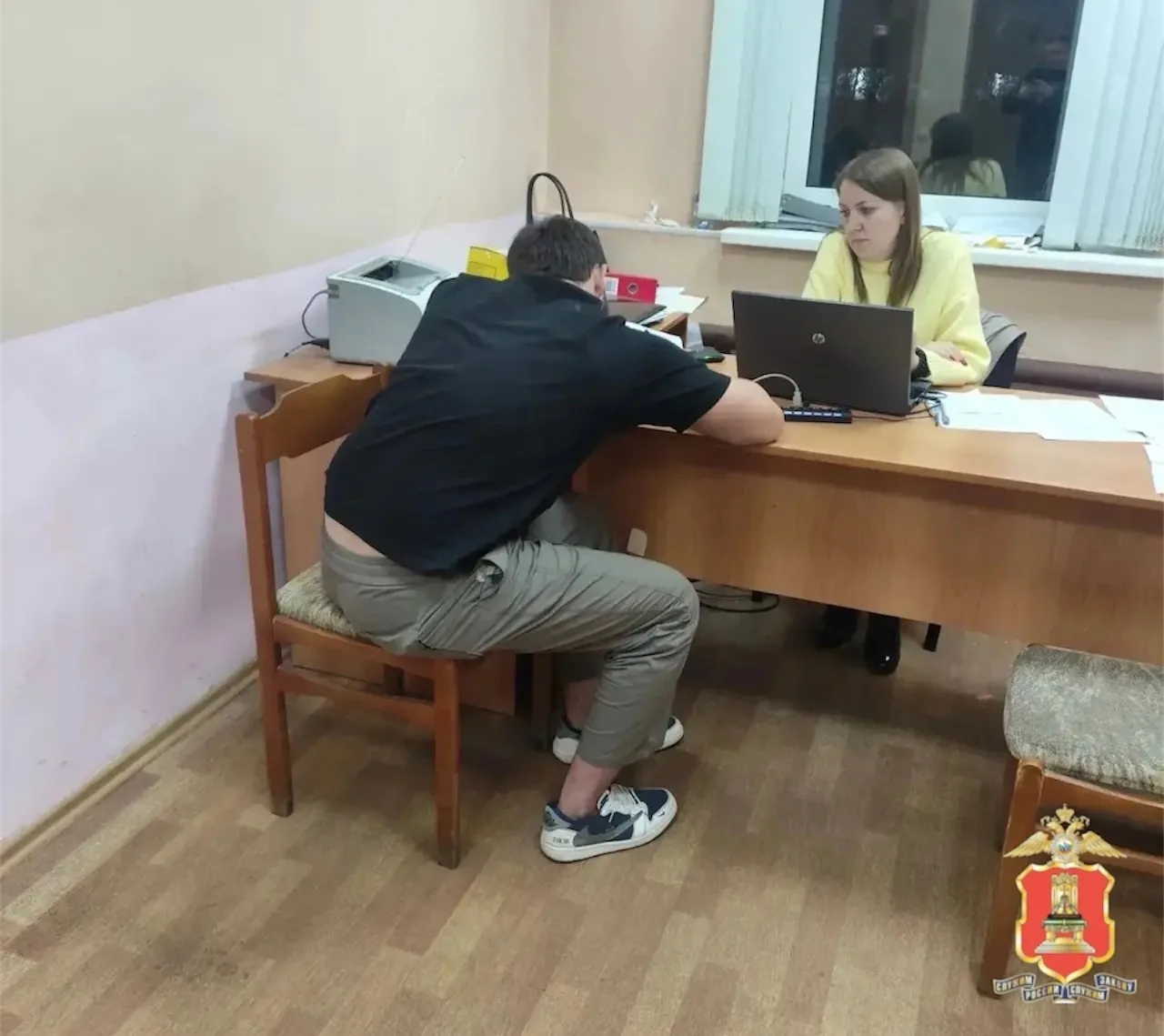 👮‍♂️ Полиция задержала мужчину, который стал героем видео, опубликованного в социальны...