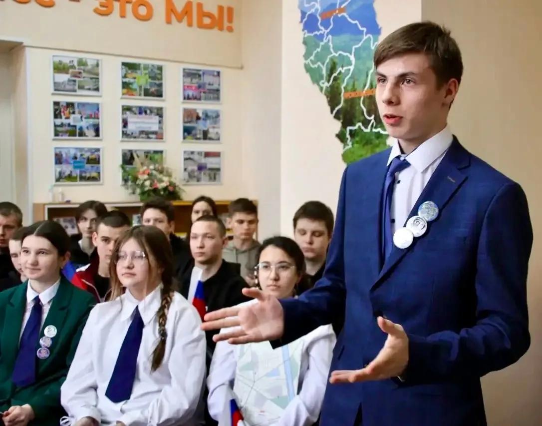 🚀 ТЕЛЕМОСТ «Прокопьевск – Тисуль»  В Центральной городской библиотеке Прокопьевска прошёл телемост с