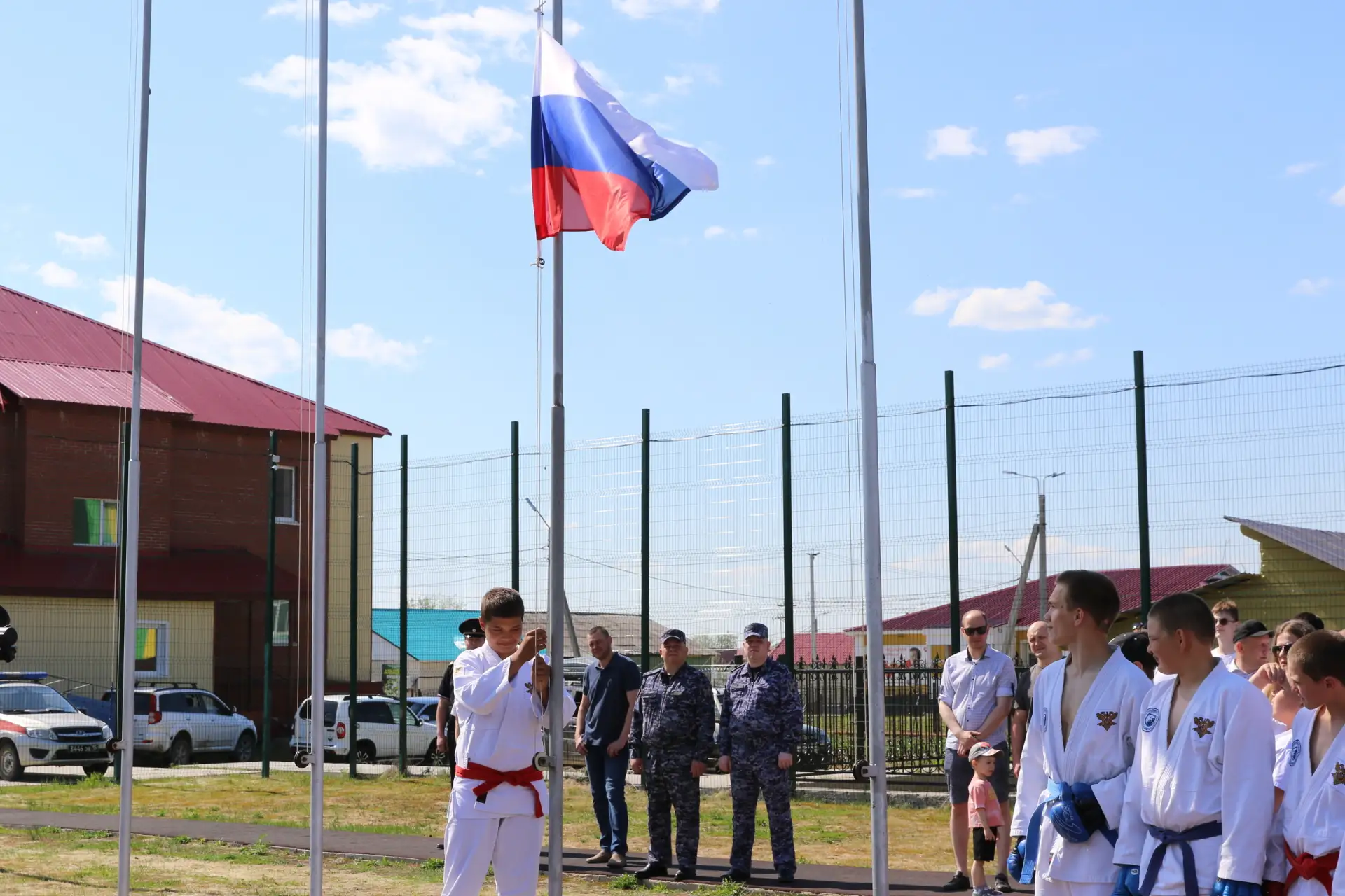 🇷🇺 12 июня физкультурно-оздоровительный комплекс стал центром грандиозного праздника ...