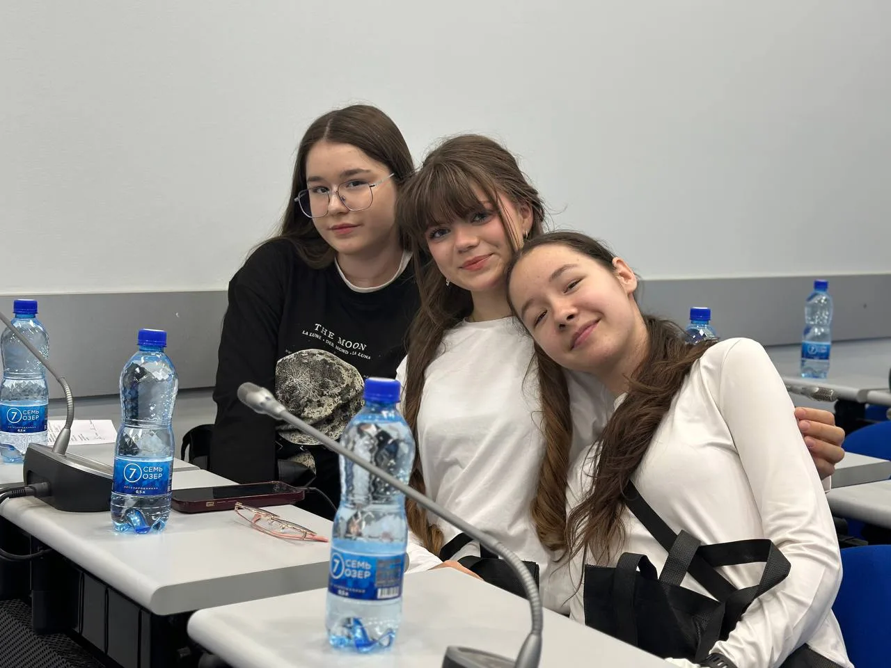 🔥 Финал фестиваля «Ялкын»: Школьные медиа Татарстана зажгли в Казани! 🔥  6 мая в «Татмедиа» прошёл з