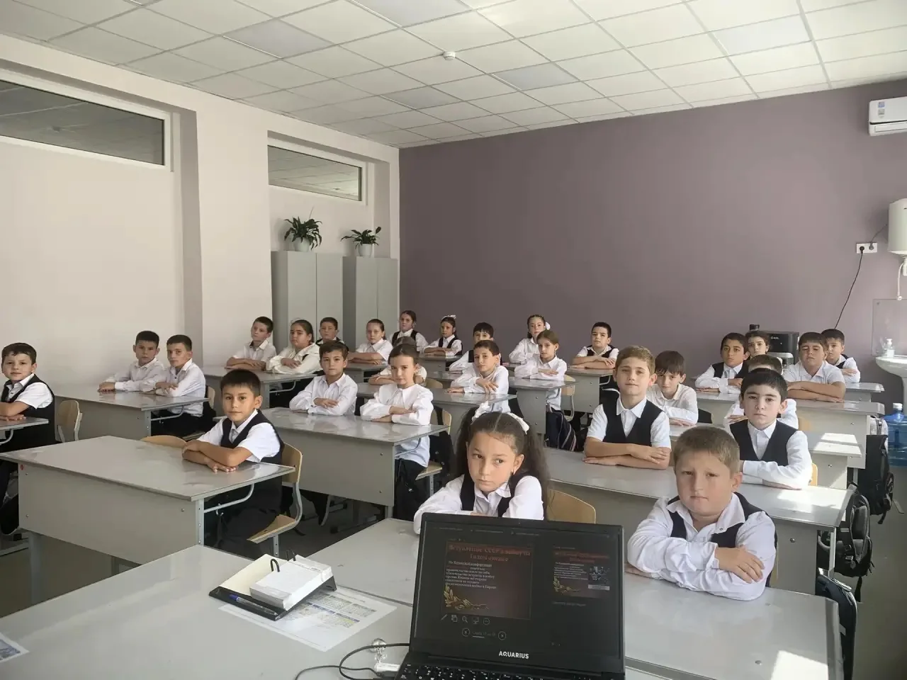 Сегодня в 3-ем классе прошел классный час на тему: «Последний бой Второй Мировой войны:...