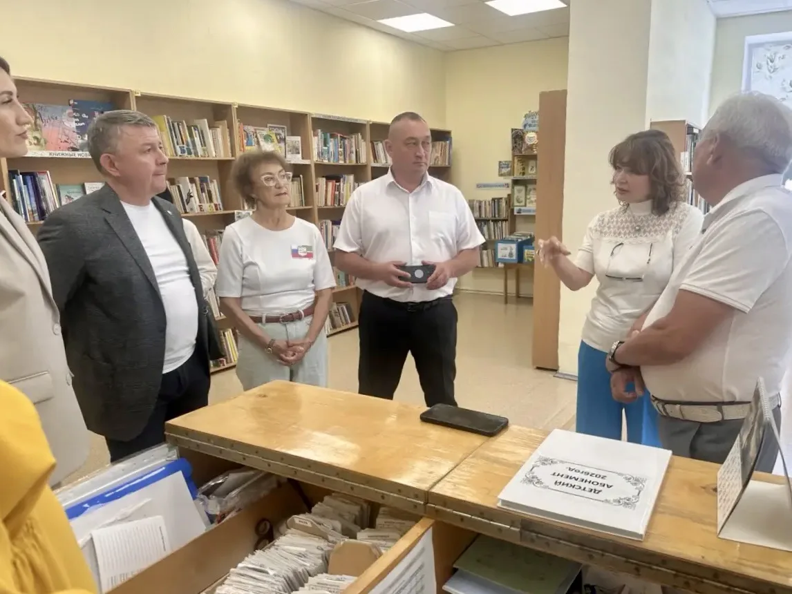 Сегодня работаем в Азнакаевском районе вместе с заместителем председателя Комитета Государственной Д