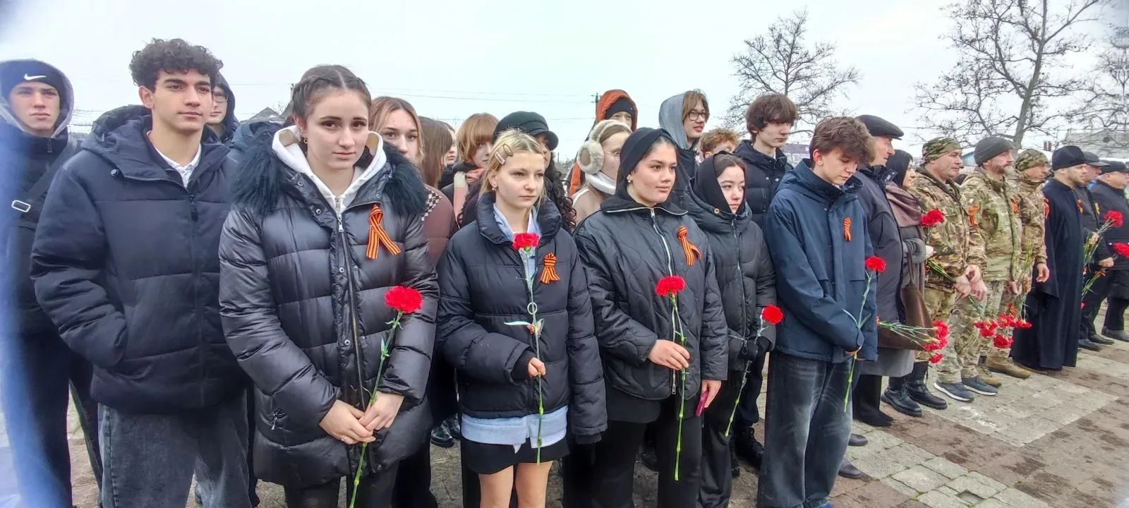 Сегодня,   в рамках мероприятий, приуроченных   к  82-ой годовщине полного снятия блокады Ленинграда