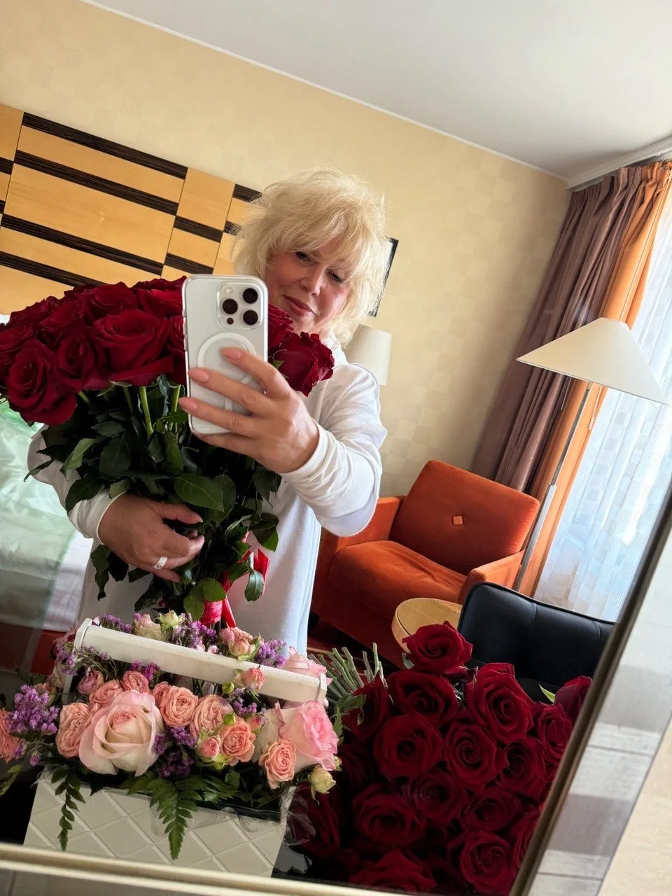 МЛАДАхор желает вам отличного настроения! А мы продолжаем рубрику «Дирижёры шутят»!🤩

В этой рубрик
