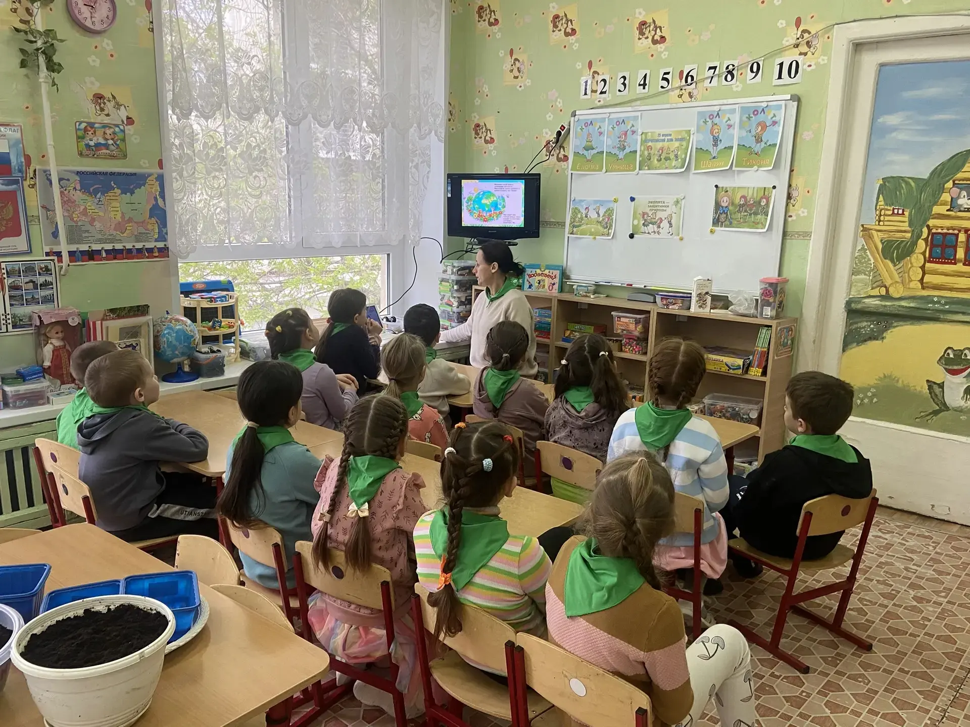 🌱В рамках Всероссийского "Дня Эколят" в подготовительной к школе группе №1 прошло увлекательное мер