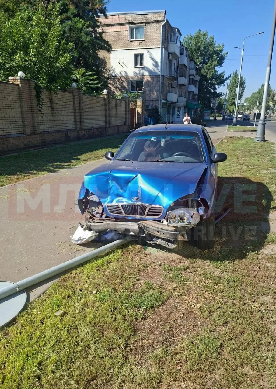 Утро на Советской в Луганске.