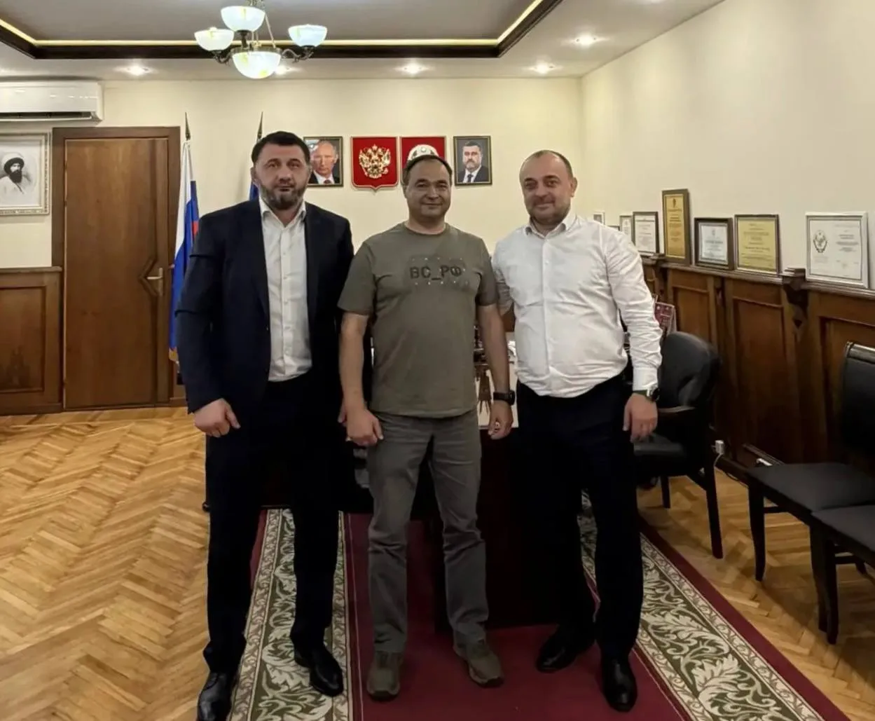 🔹В Международный день защиты детей Республиканский дом ребенка в Буйнакске посетил ген...