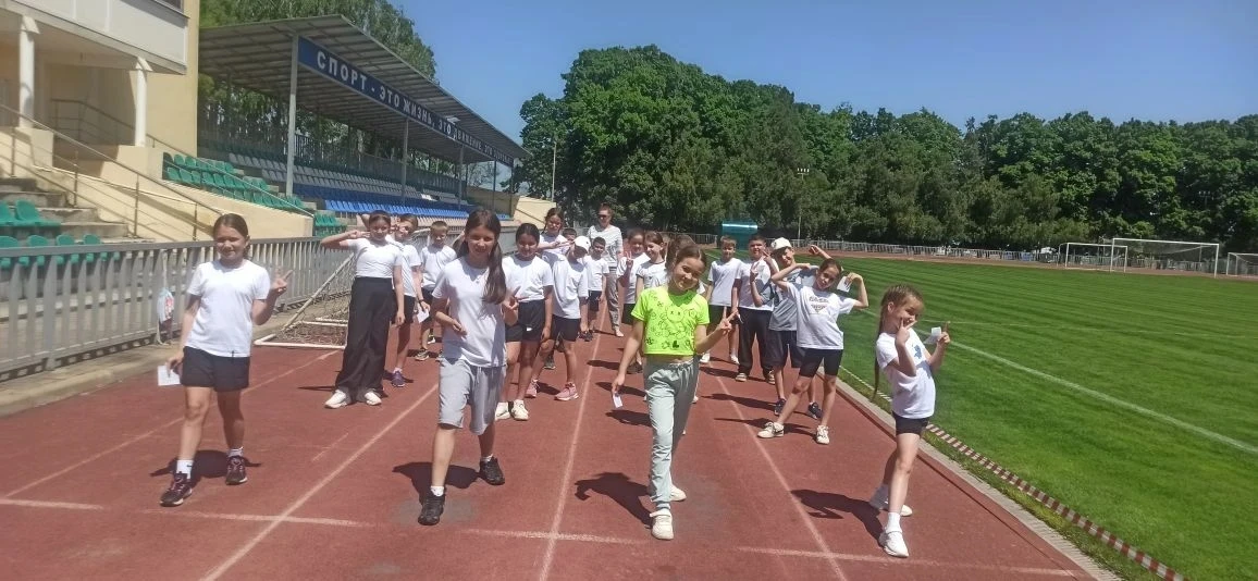 💪 БЫСТРЕЕ, ВЫШЕ, СИЛЬНЕЕ!  ✅На этой неделе учащиеся  МАОУ СОШ1 приняли активное участие в сдаче норм