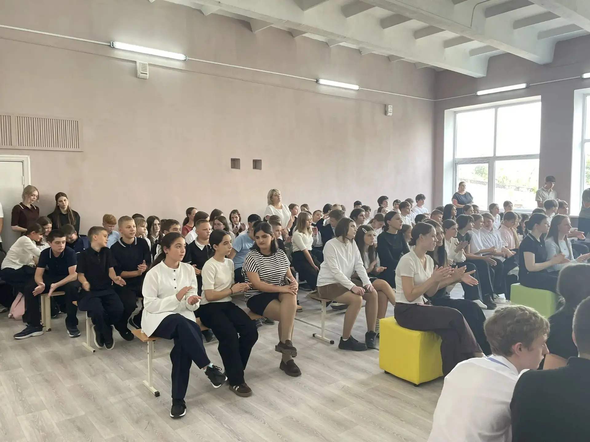 🎉 Торжественное открытие школьного пространства «ГраниТы» в МБОУ СОШ № 49 г. Шахты! 🎉
