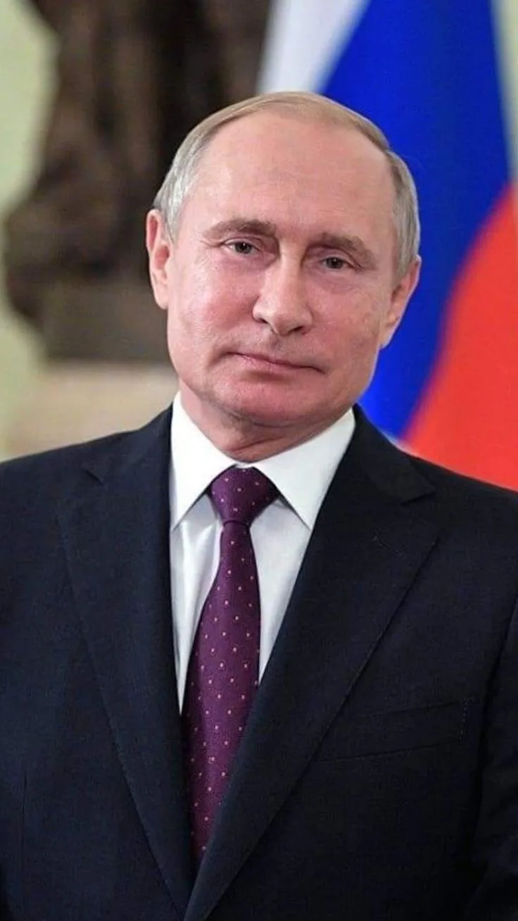 🎂 От россиян — с любовью
