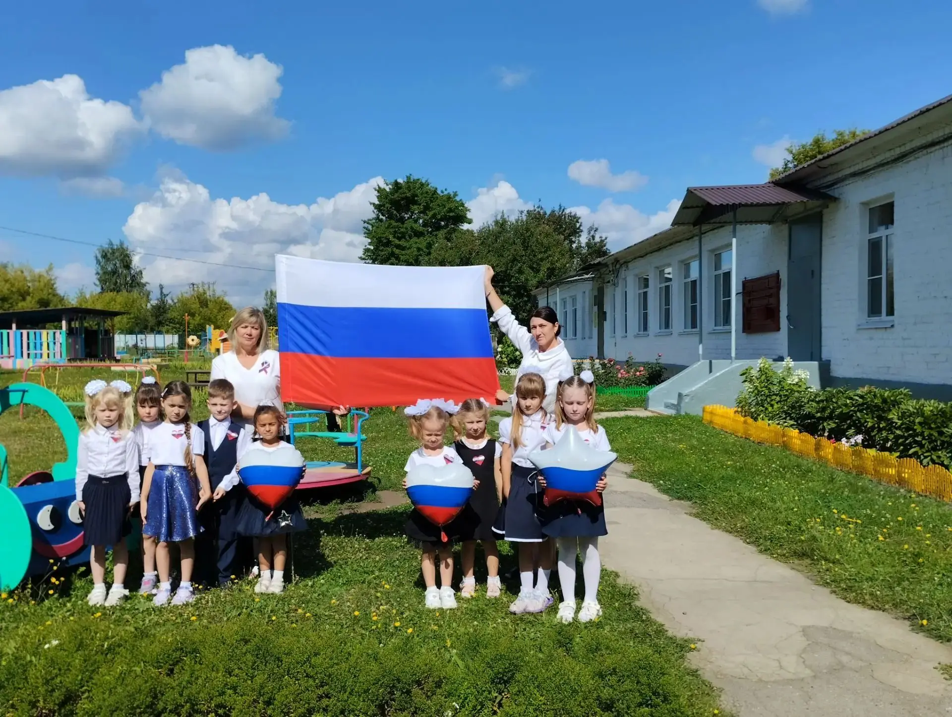🇷🇺С Днём Государственного флага Российской Федерации, дорогие родители и друзья нашег...