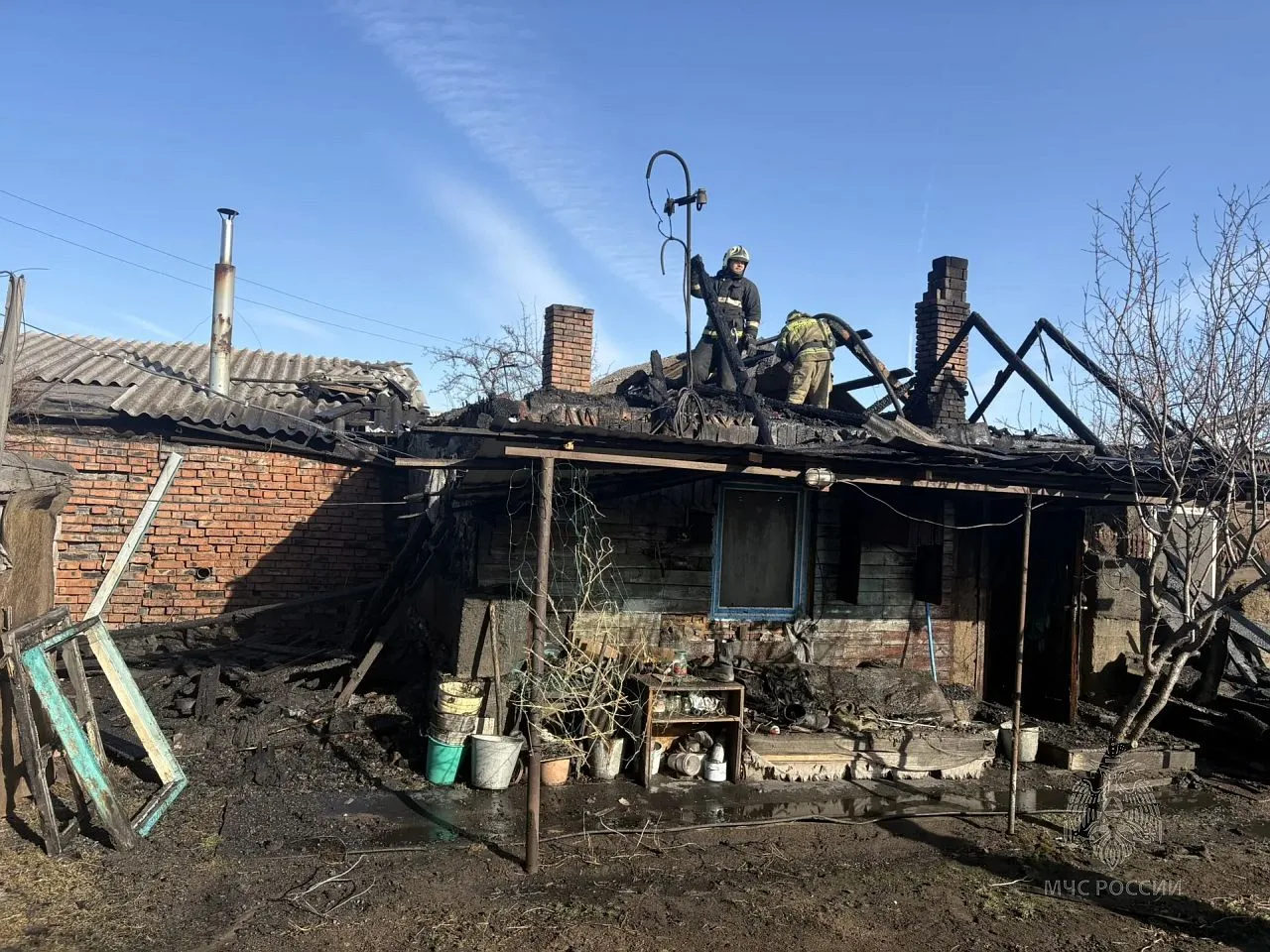 🔥Два частных дома сгорели в Черногорске из-за неправильного устройства дымовой трубы  Сообщение о во