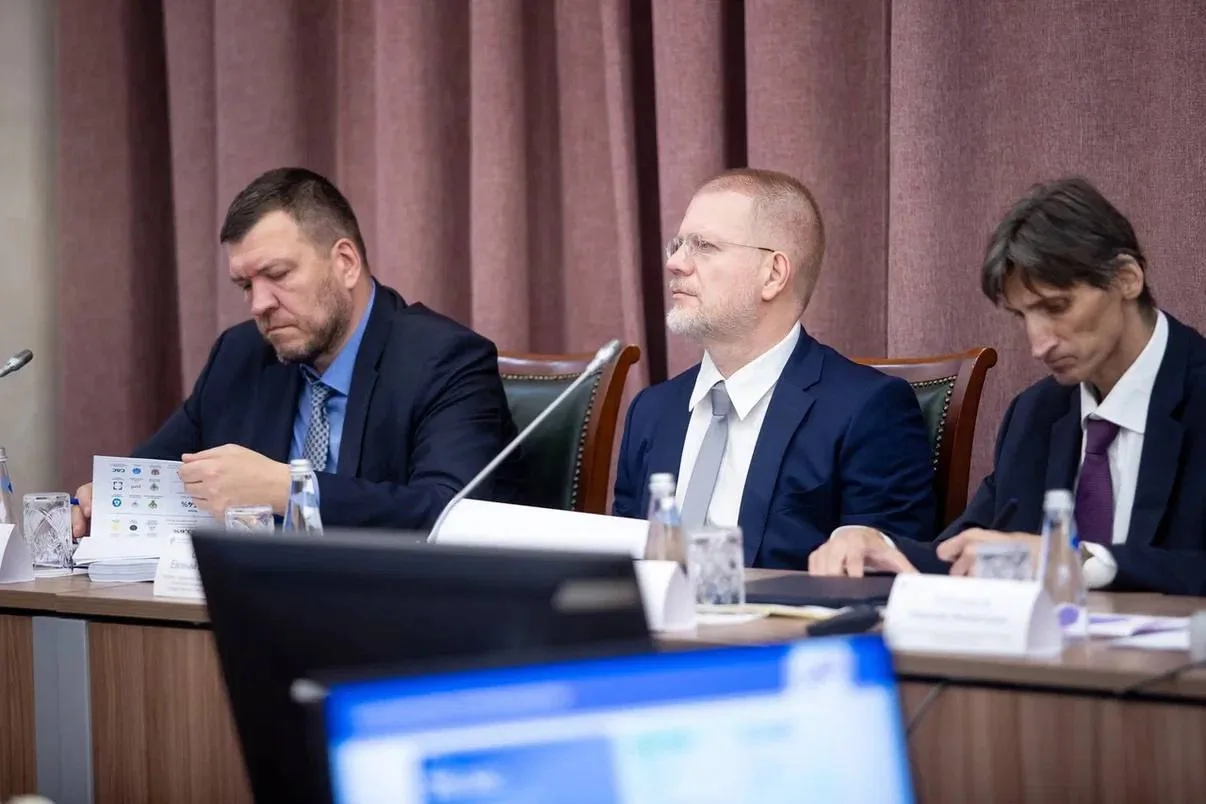Провели заседание попечительского совета Государственного фонда «Защитники Отечества», на котором по