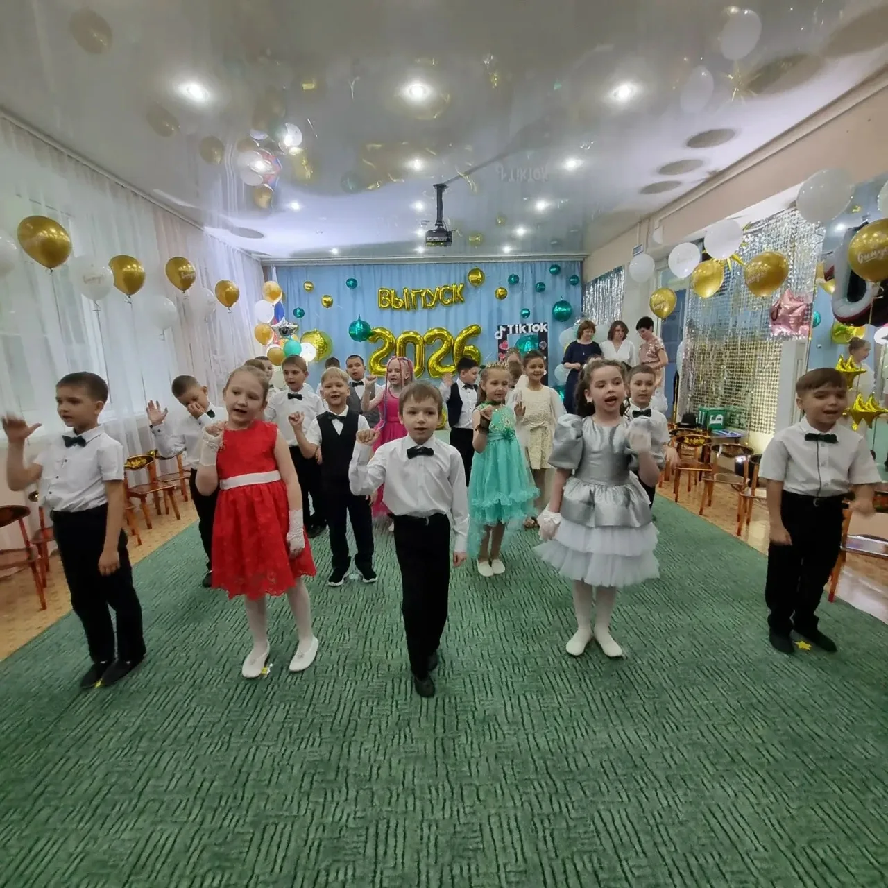 Выпускной — 2026! 💫