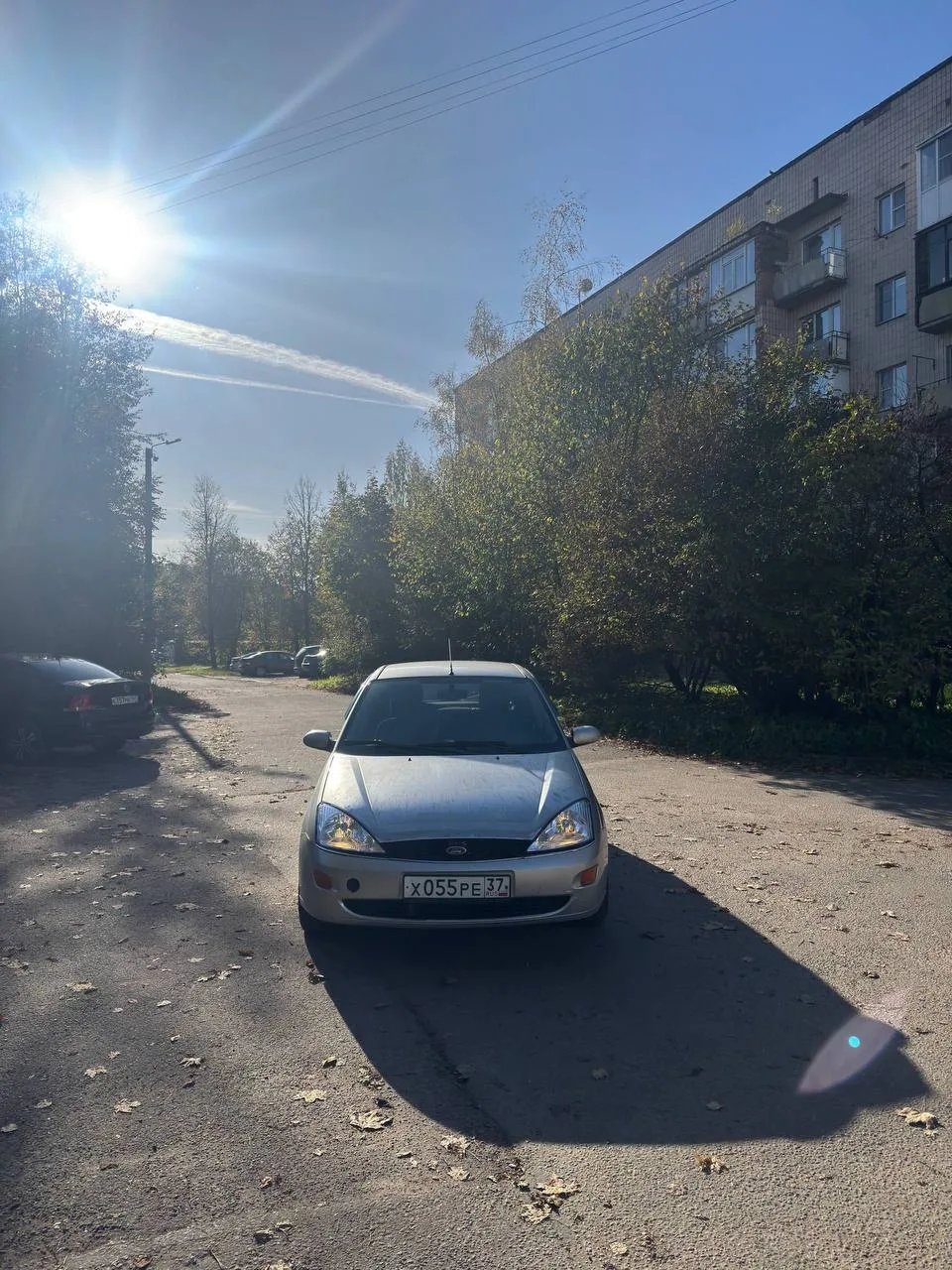 Ford FOCUS,2000г 1.6 МКПП на полном ходу мотор работает без посторонних звуков  по ходо...