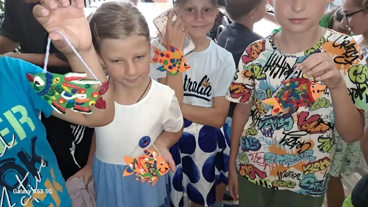 🎉:  🎉День 15, Календарное событие - День сюрпризов,  Последний день в лагере получилс...