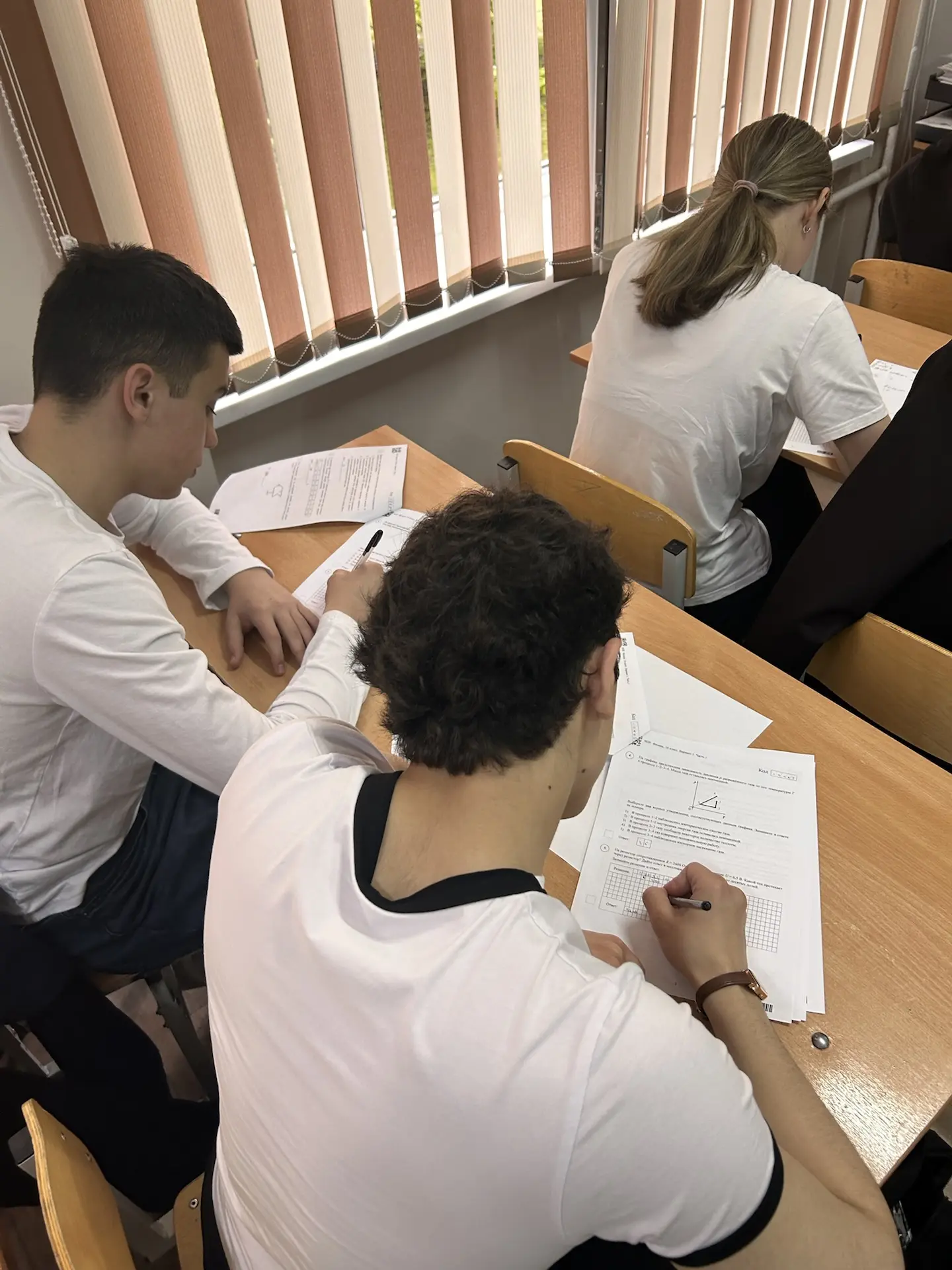 🎉 Сегодня написаны последние Всероссийские проверочные работы! 🎉  Ребята, Вы большие молодцы!   💪 Се