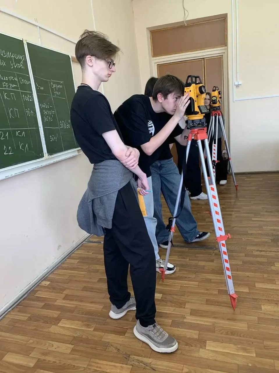 Практика, точность и работа с современным оборудованием 📍