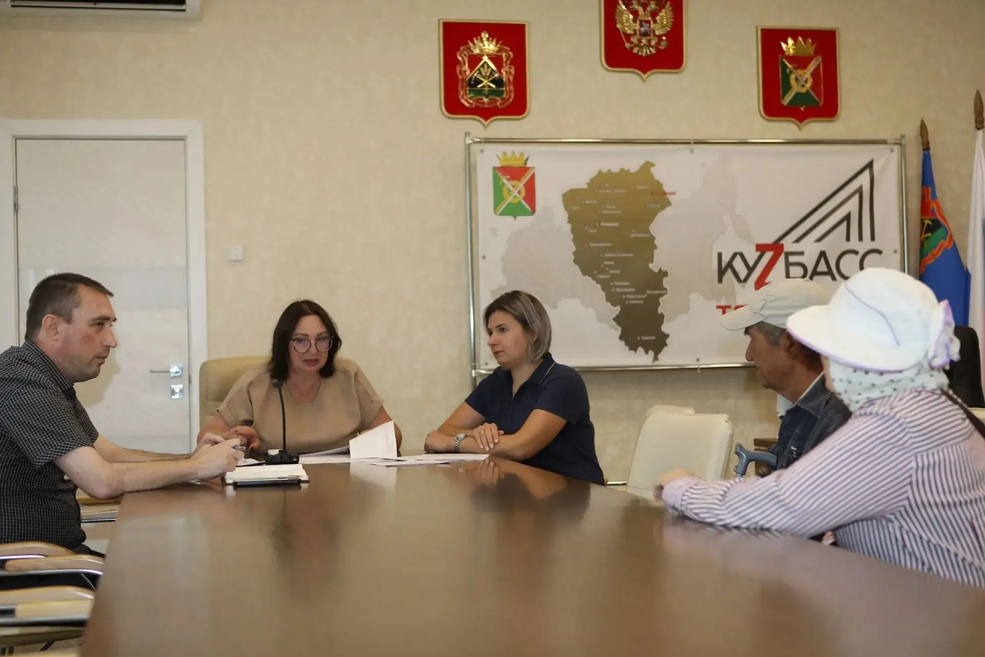 Итоги личного приема: работаем на результат.

  Приемы граждан по личным вопросам - одно из приорите
